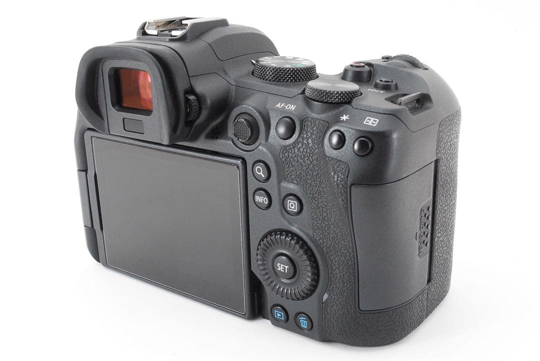 ☆付属品付き☆Canon EOS R6 キヤノン ミラーレス一眼 フルサイズ