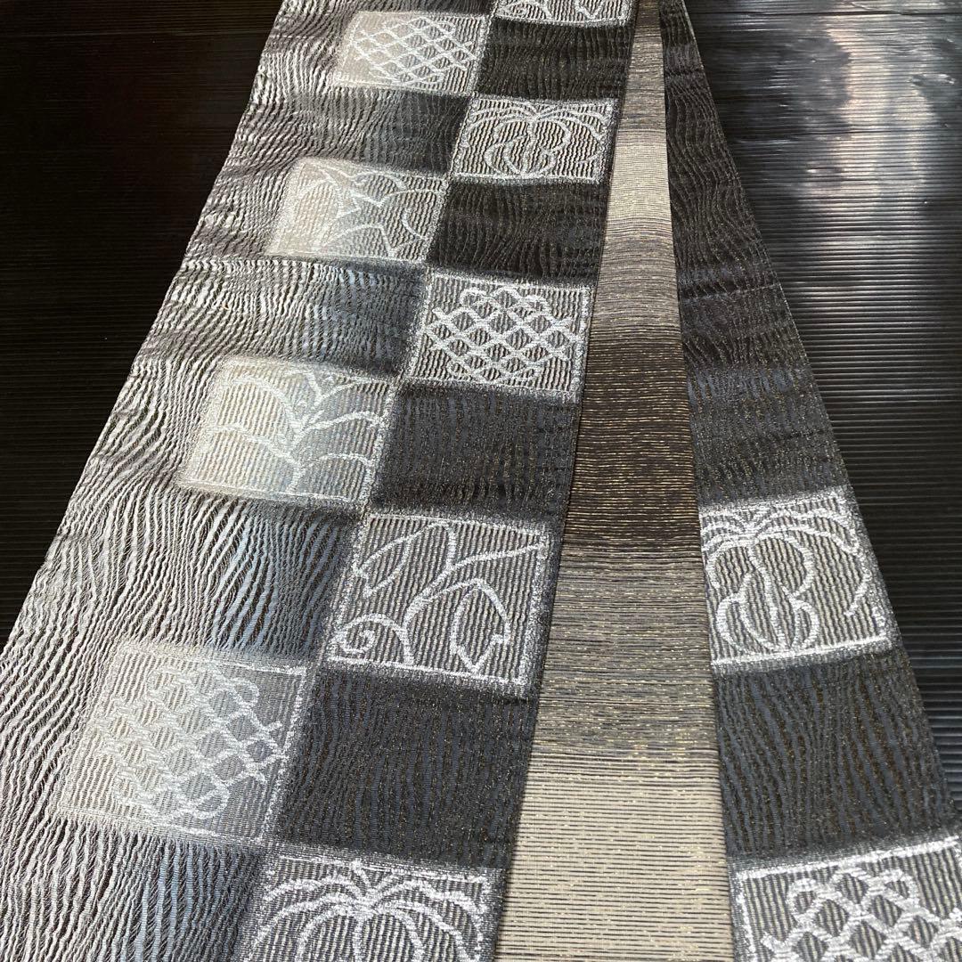 正絹　六通袋帯【抽象模様　格子】