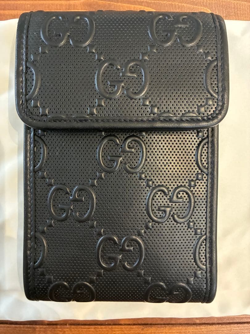 あ*様 Gucci GG エンボスミニバッグ ショルダーバッグ