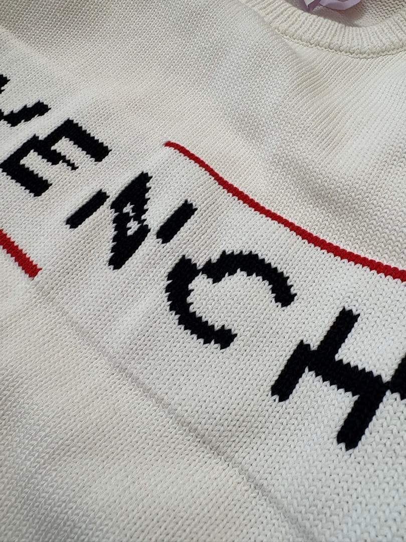 GIVENCHY ロゴニット