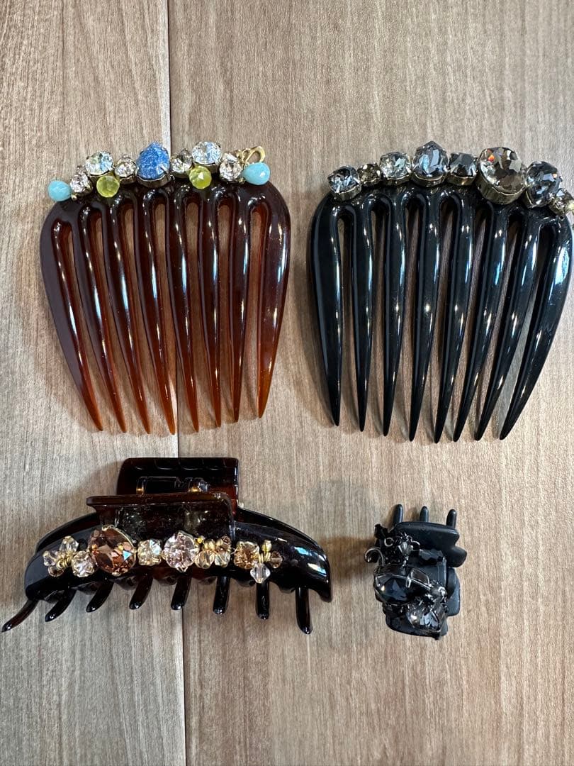 コンプレックスビズ　ヘアアクセサリー　4点セット