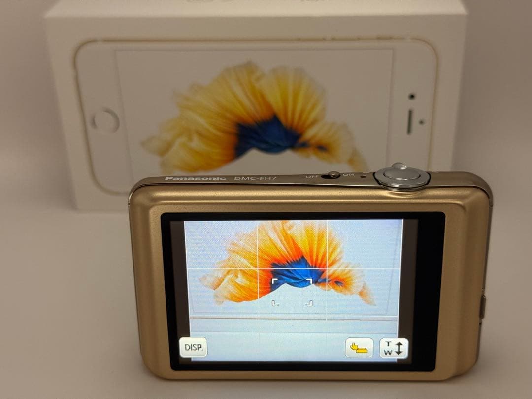 【極美品】 Panasonic LUMIX DMC-FH7 ゴールド