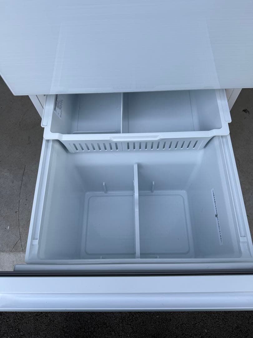 ramHisense 冷蔵庫 3ドア ホワイト　2024年製　美品