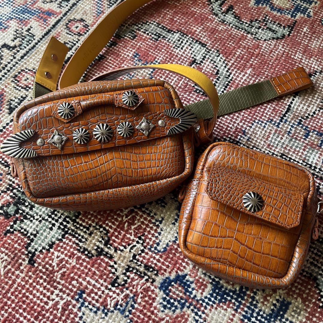 TOGA PULLA ウエストポーチ ボディバッグ