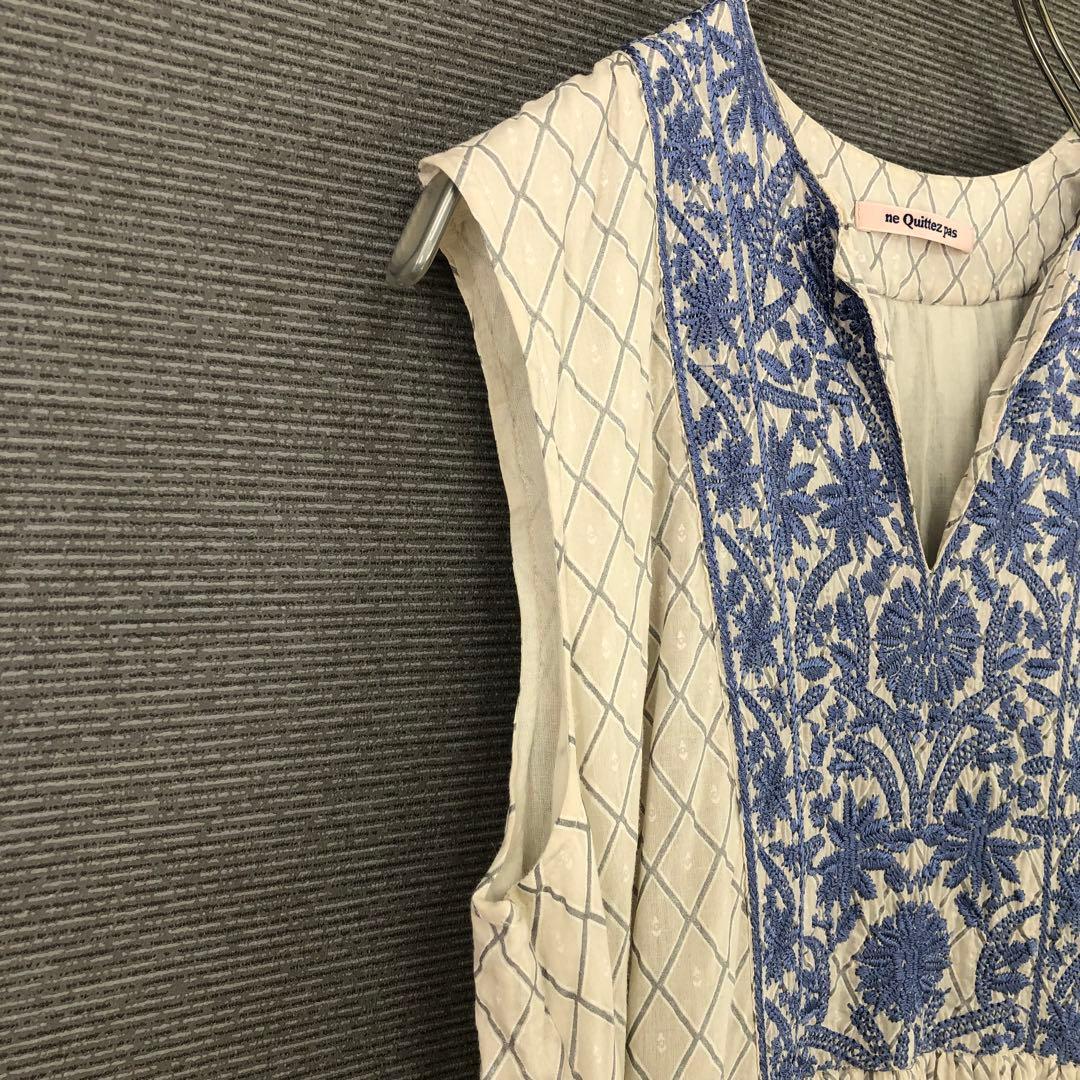 ヌキテパ DIA CHECK PRINT EMB DRESS M ECRU