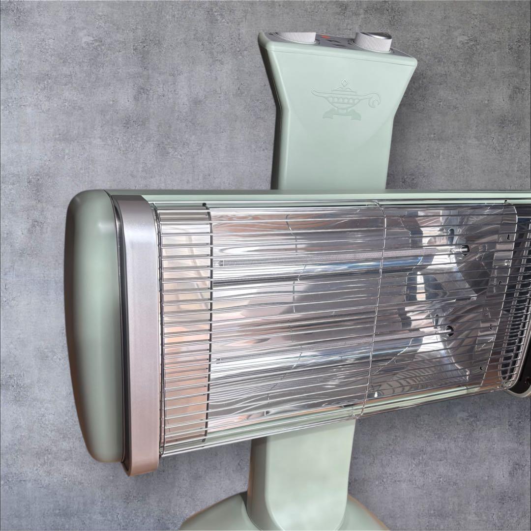 限界価格　アラジン 遠赤グラファイトヒーターCAH-2G10A