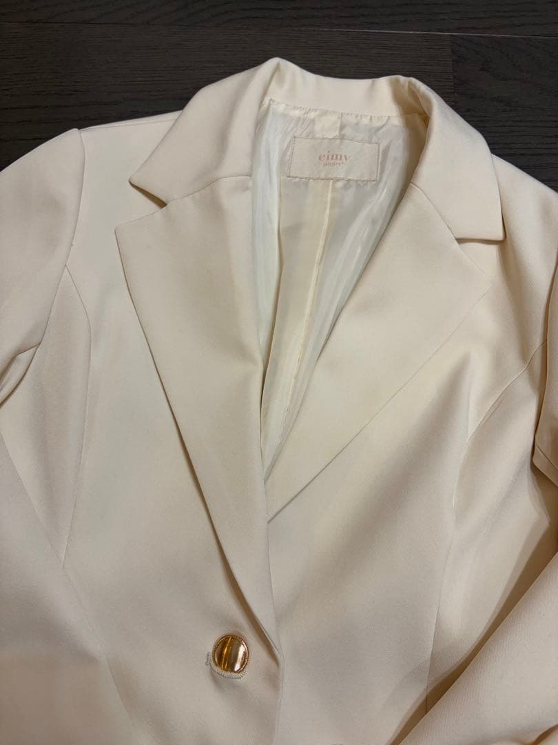 テーラードジャケット アイボリー　エイミーイストワール　袖裾フリル　新品
