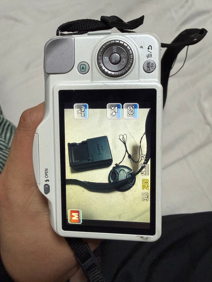 Panasonic DMC-GF3 コンパクトデジタルカメラ