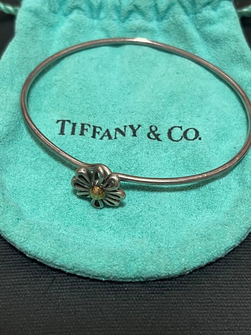Tiffany & Co. フラワーモチーフバングル