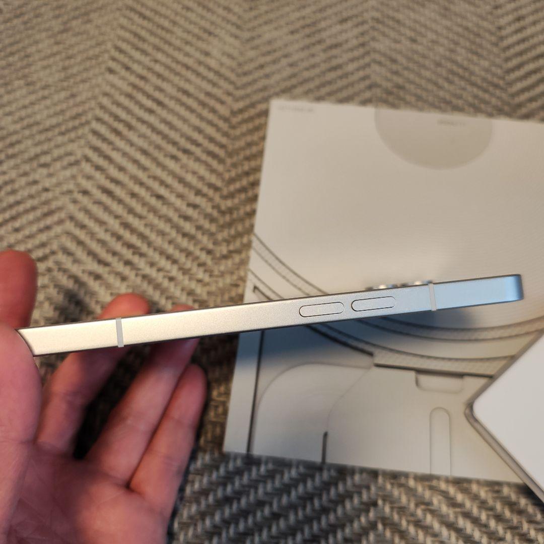 【美品】Nothing phone 1 【8GB 256GB】