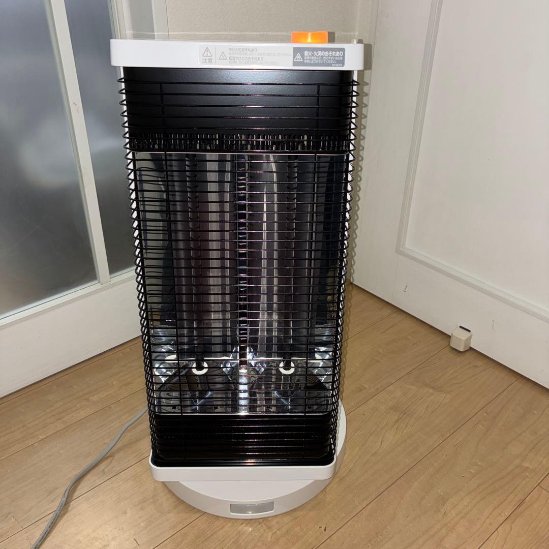 ダイキン セラムヒート CER11XS-W 人感センサー 首振り機能付き