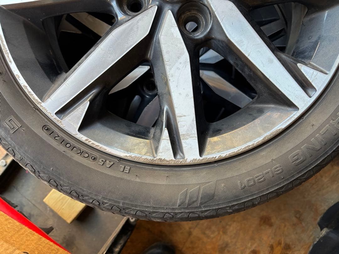 ニッサン　日産デイズ純正ホイールタイヤつき