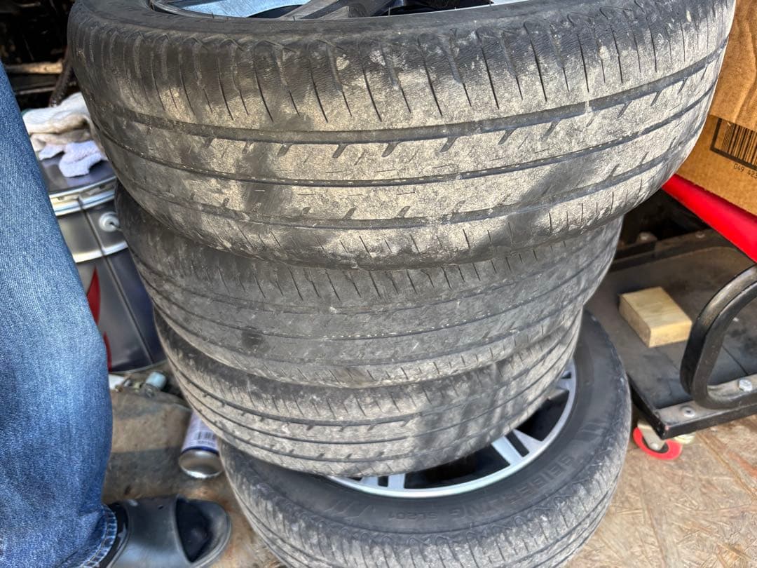 ニッサン　日産デイズ純正ホイールタイヤつき