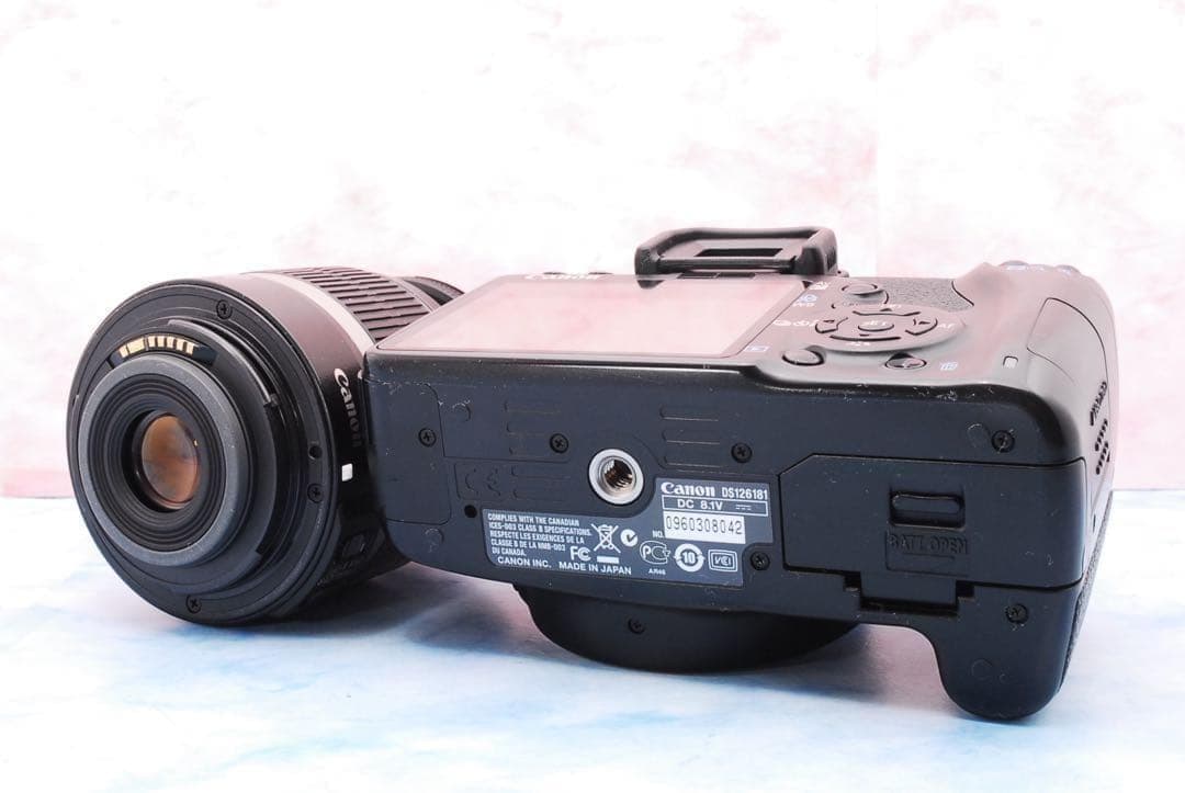 Canon Kiss X2✨手ぶれ補正✨一眼レフカメラ✨美品＆ショット数少✨