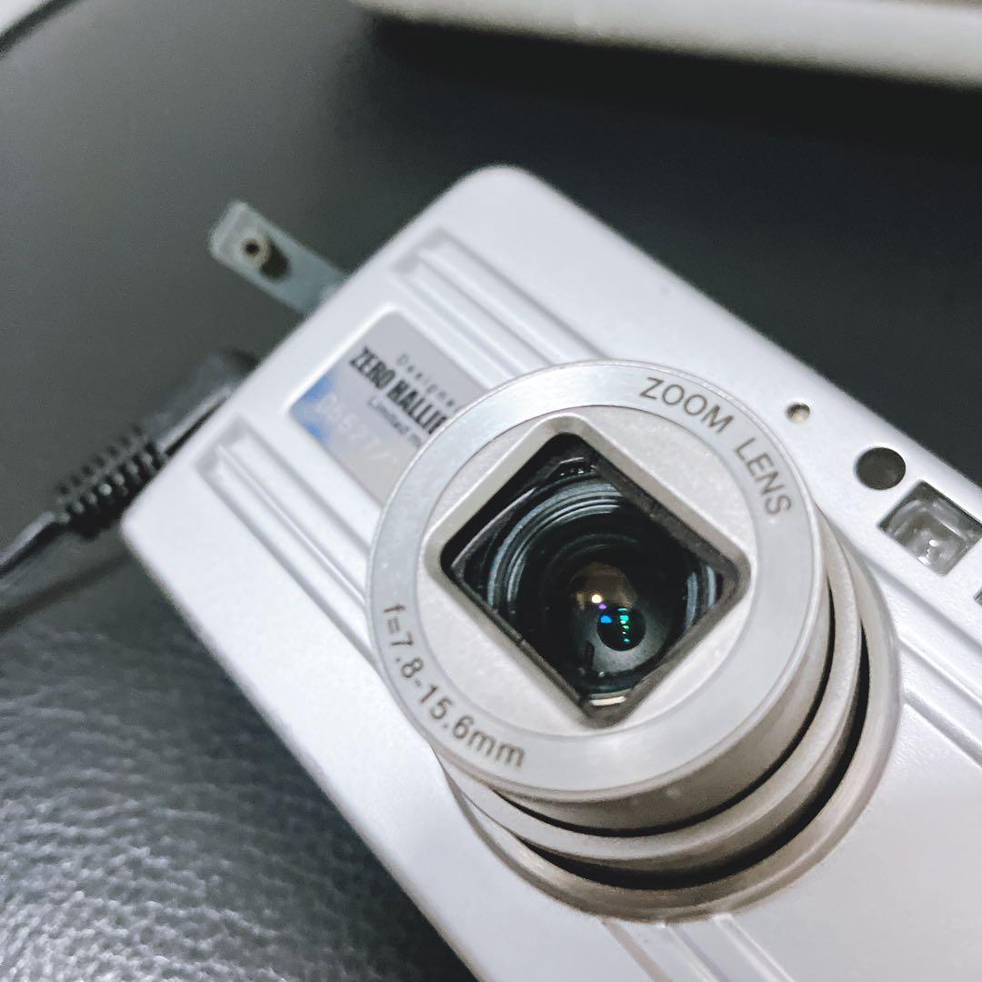 【希少】マクセル ゼロハリバートン ZD3 デジタルカメラ