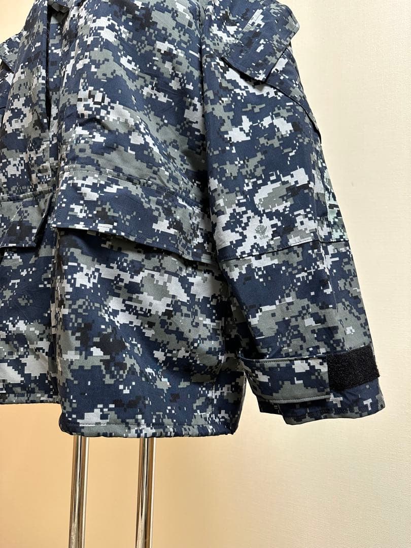 ひ*け様 米軍 NAVY ECWCS GEN2 NWU ゴアテックスパーカー　E