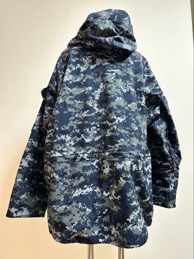 ひ*け様 米軍 NAVY ECWCS GEN2 NWU ゴアテックスパーカー　E