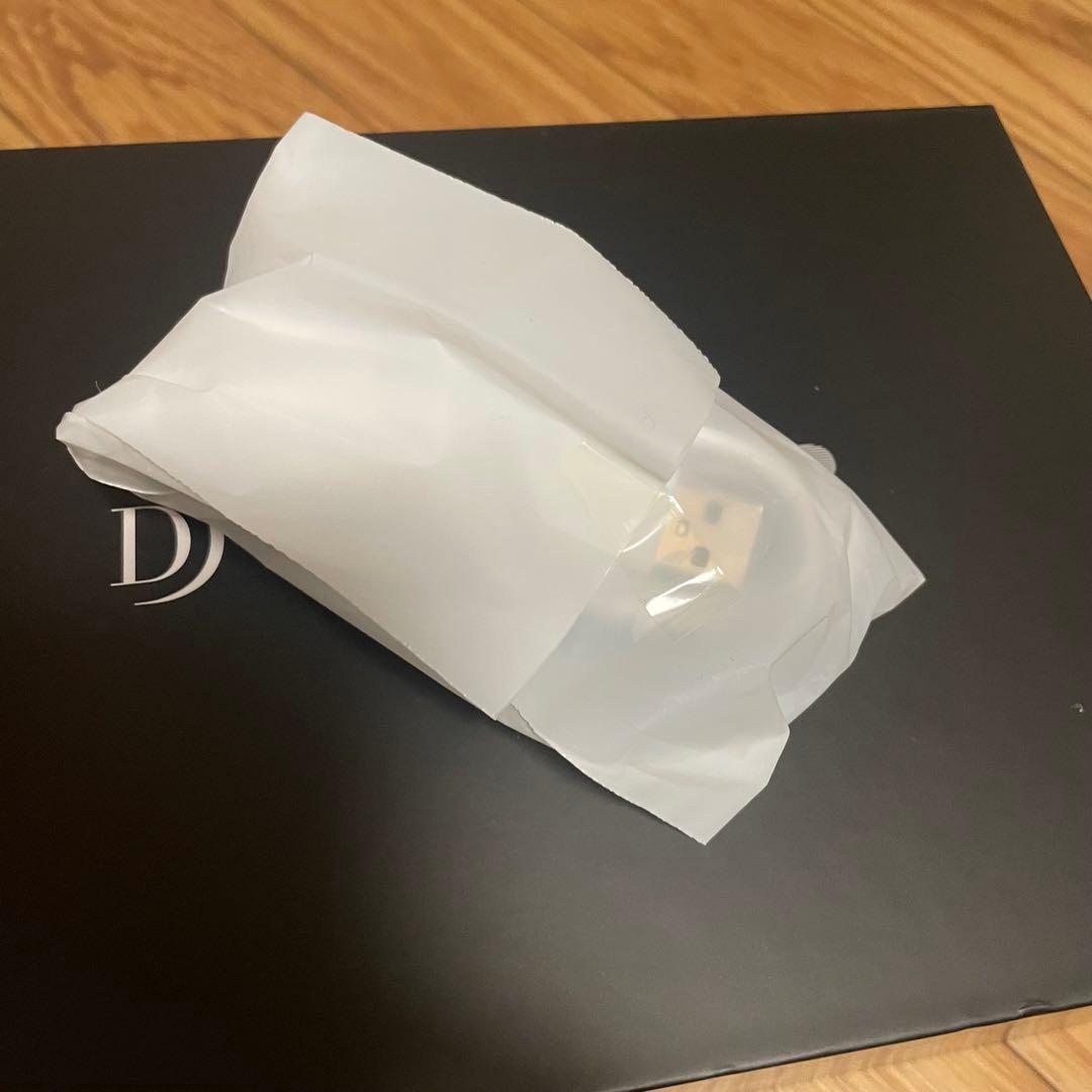 ドクターエア 3Dアイマスクマッサージャー REM-04