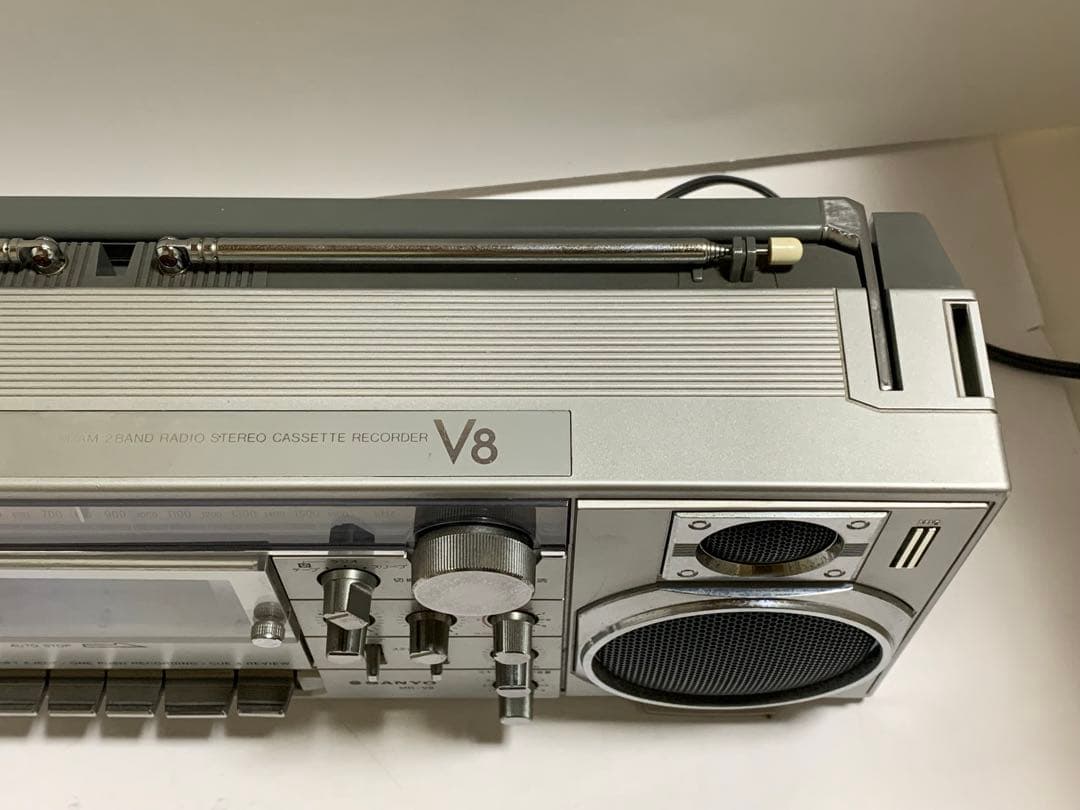 SANYO MR-V8 希少ラジカセ カセットレコーダー昭和レトロ