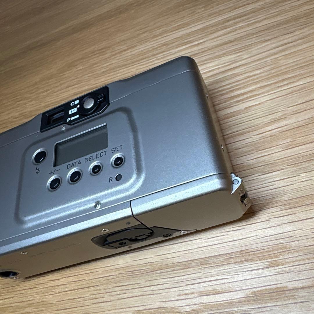 CONTAX Tix コンタックスCarl Zeiss 28mm f2.8