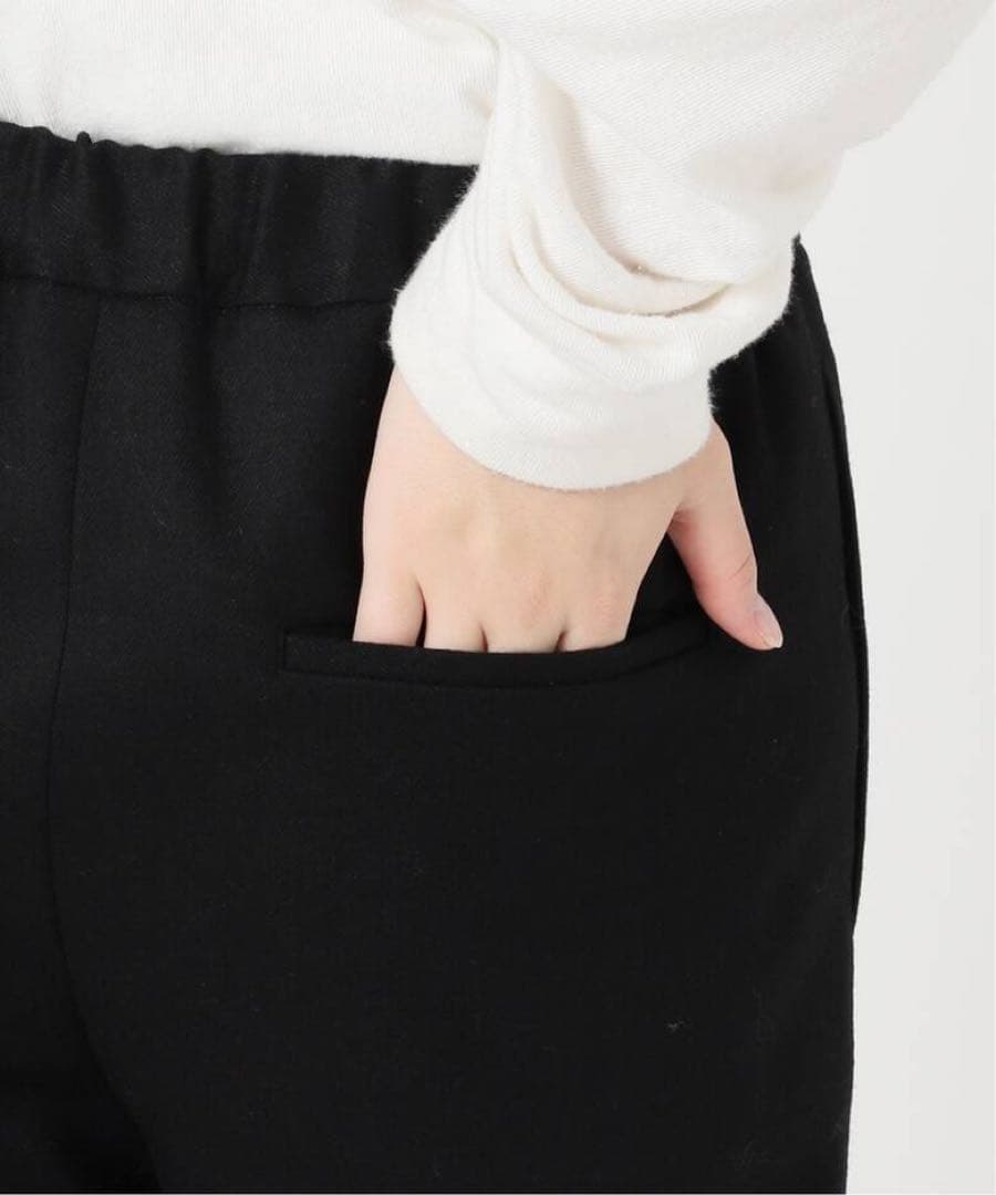 美品　FRAMeWORK ウォッシャブルサキソニーイージーパンツ