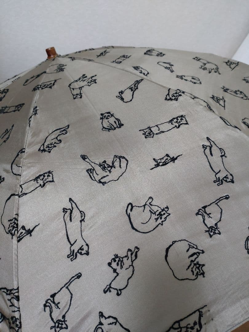 ★レア★イイダ傘店★猫 ししゅう 晴雨兼用 折りたたみ傘