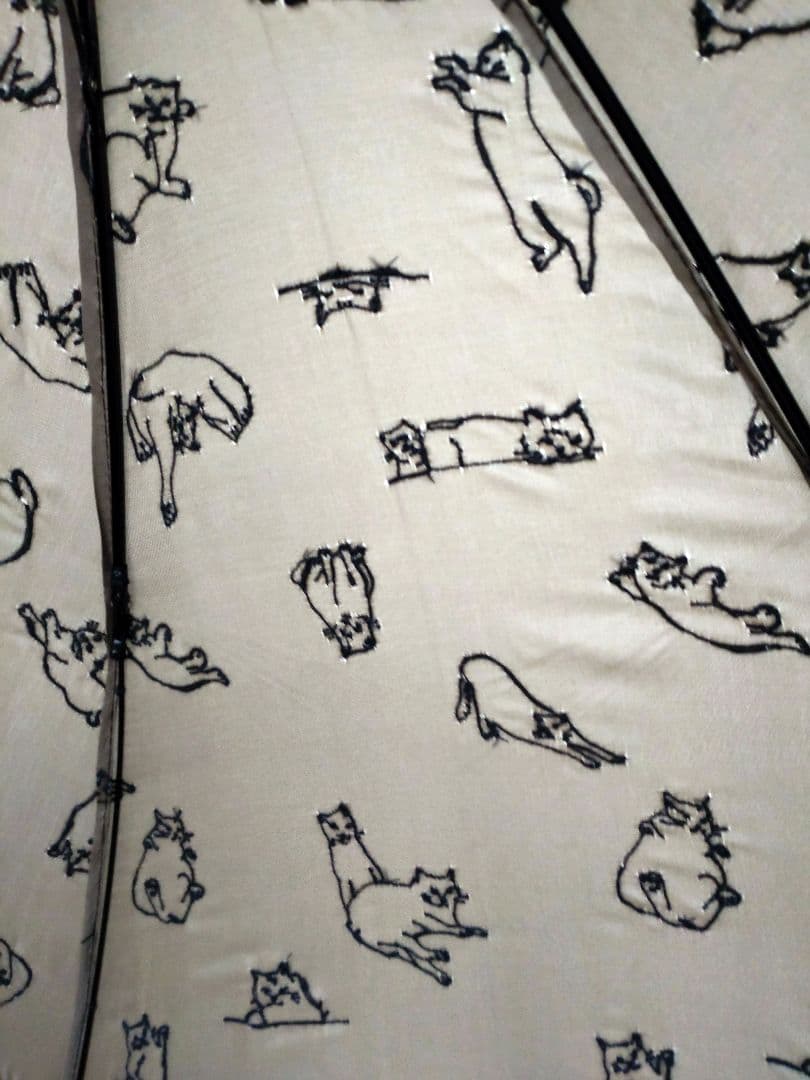 ★レア★イイダ傘店★猫 ししゅう 晴雨兼用 折りたたみ傘