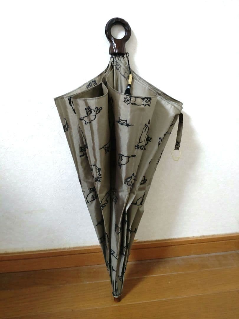 ★レア★イイダ傘店★猫 ししゅう 晴雨兼用 折りたたみ傘