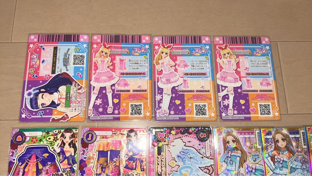 アイカツカード ガチャガチャなど まとめ売り