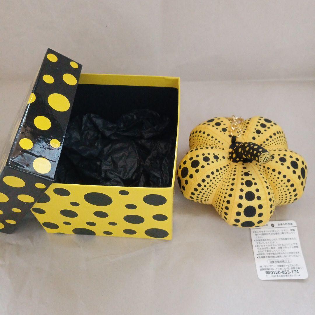 ★週末限定価格★（未使用・2点セット）草間彌生 マスコットキーホルダー