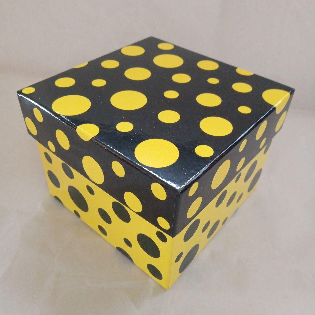 ★週末限定価格★（未使用・2点セット）草間彌生 マスコットキーホルダー