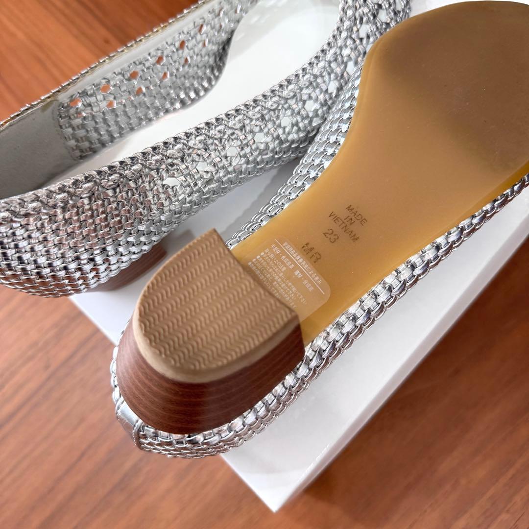 試着のみ DIANA 編み上げポインテッドトゥフラットパンプス シルバー23cm