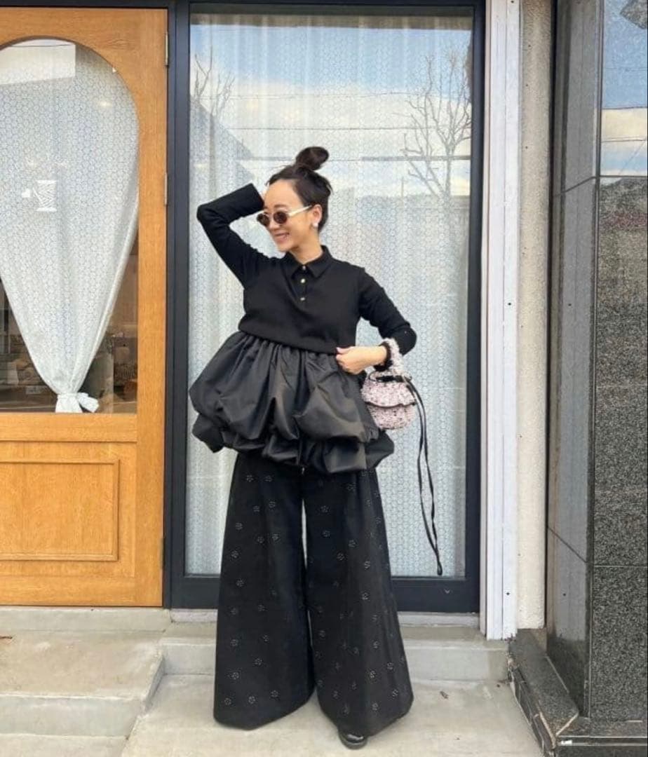 トップス YOKO Bee