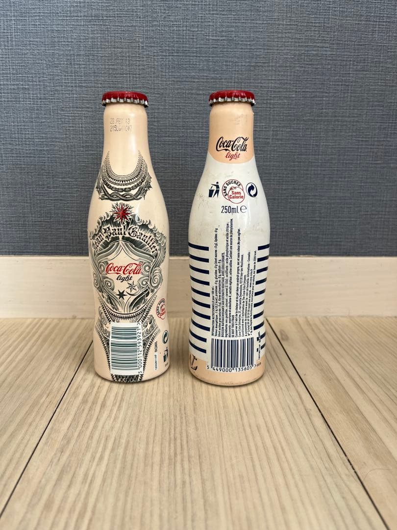 日本未発売　コカコーラ　ジャンポールゴルチエ　限定デザイン