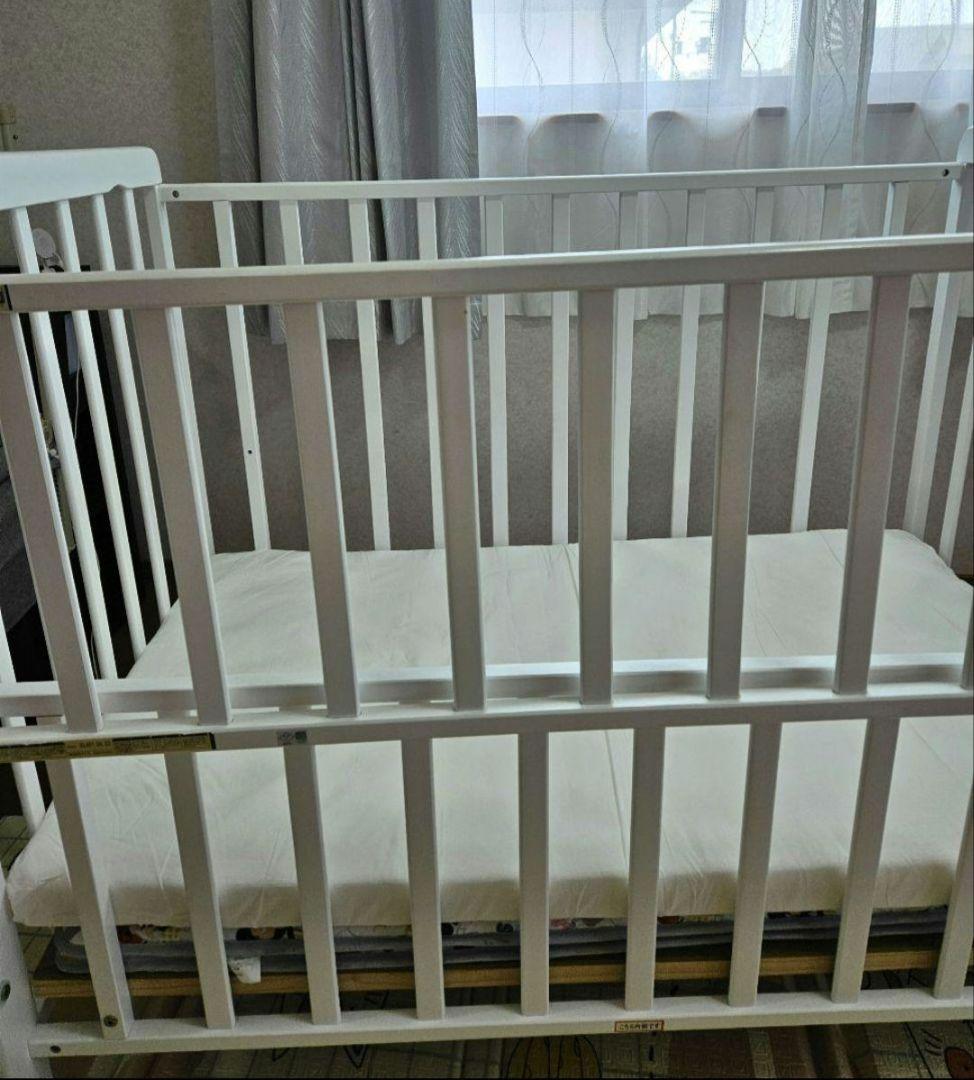 【再出品】木製ベビーベッド ホワイト