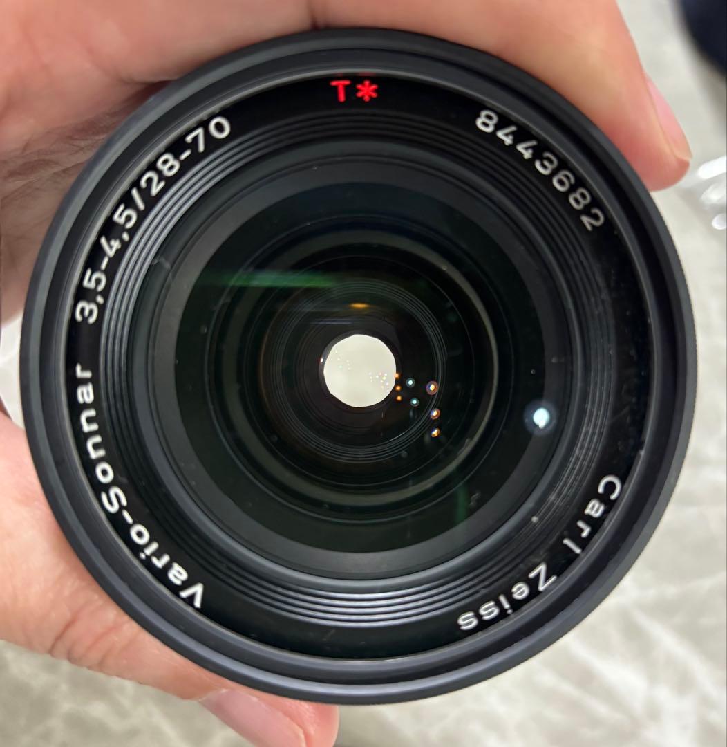 Carl Zeiss Vario-Sonnar 28-70mm レンズ