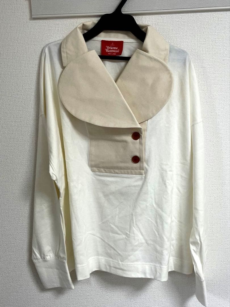 ヴィヴィアンウエストウッド　ラブ襟カットソー