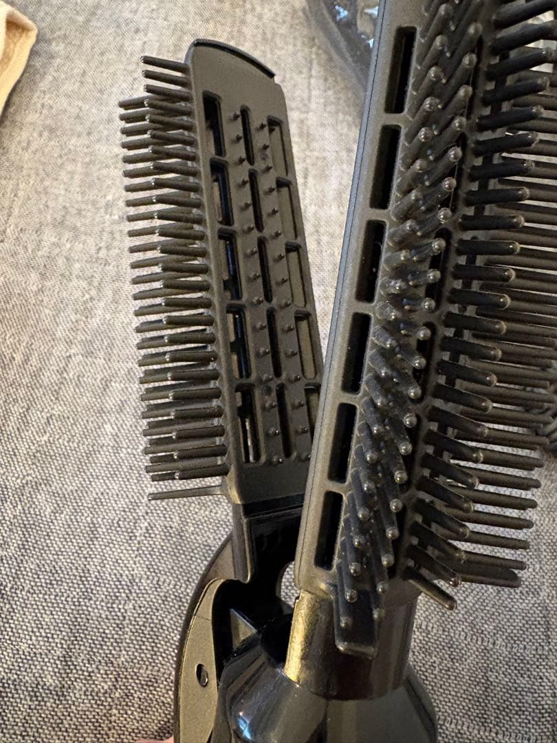 LOUVREDO 復元ドライヤー ブラシヘアアイロン 未使用ケース付き