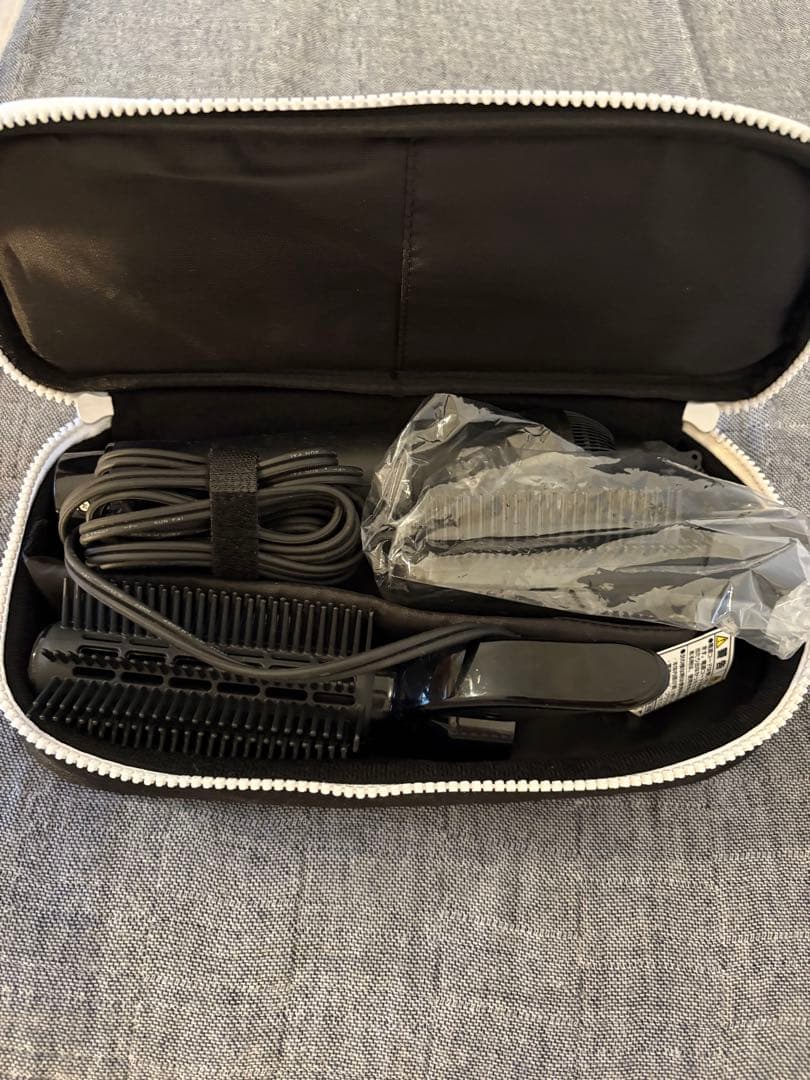 LOUVREDO 復元ドライヤー ブラシヘアアイロン 未使用ケース付き