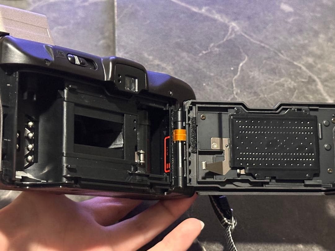 美品リモコン付きCanon Autoboy S II コンパクトフィルムカメ