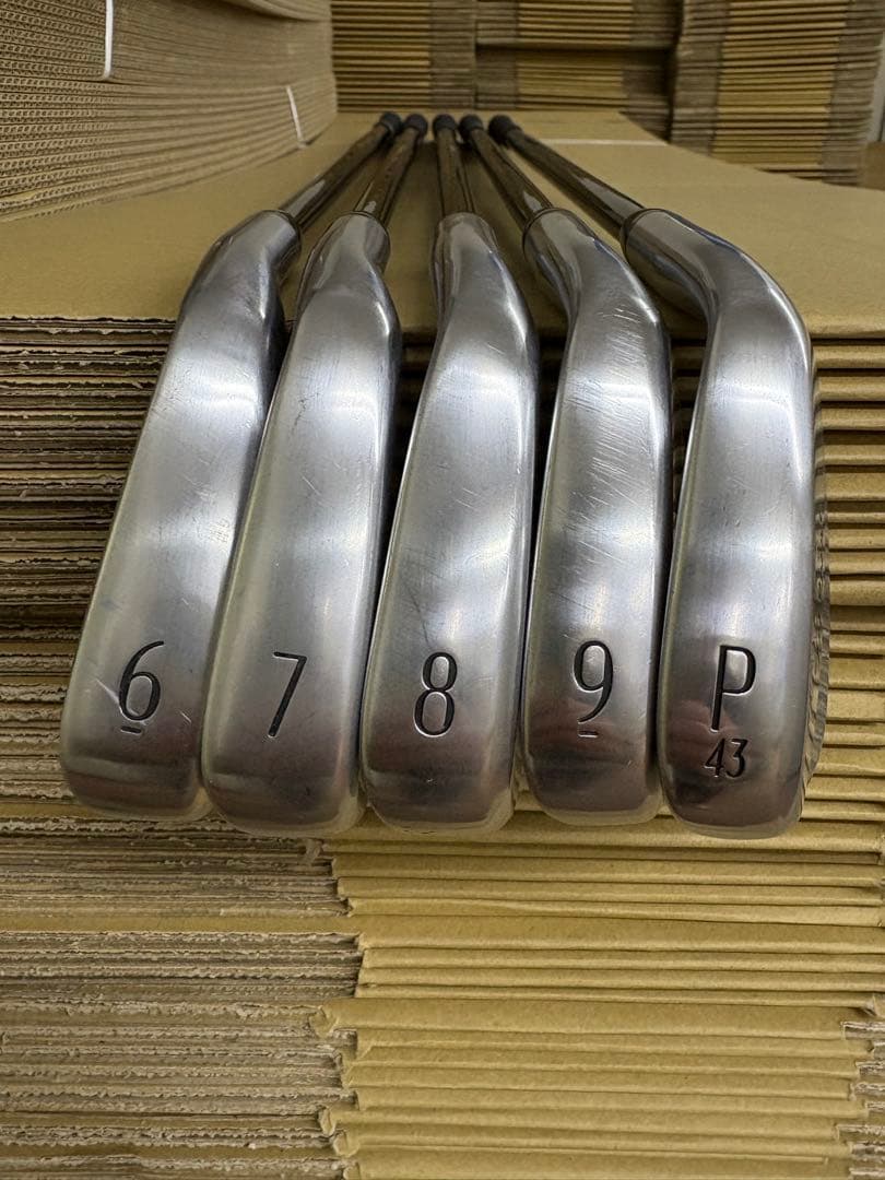 T250 6-Pの5本　TENSEI AV BLUE AM2 硬さS 日本仕様