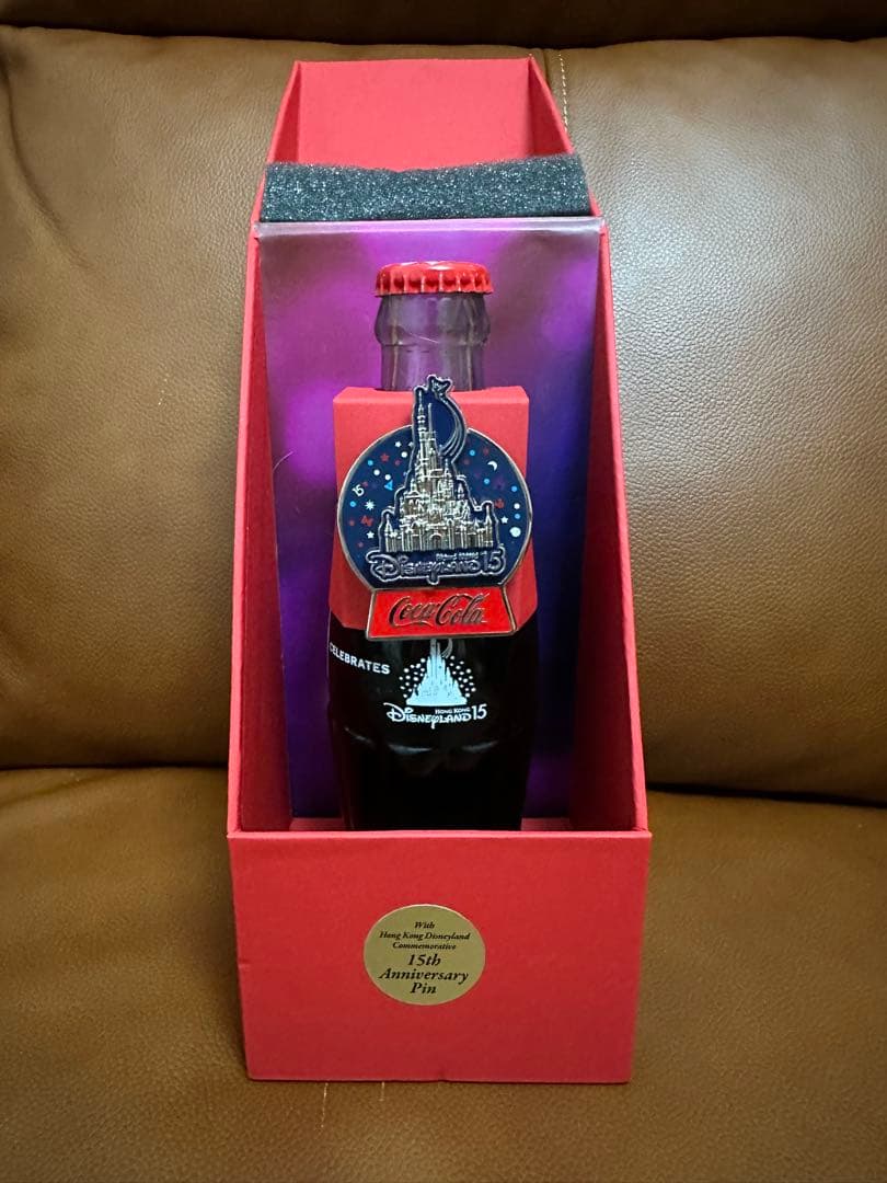 香港ディズニーランド15周年記念ボトル　コカ・コーラ　Coca-Cola