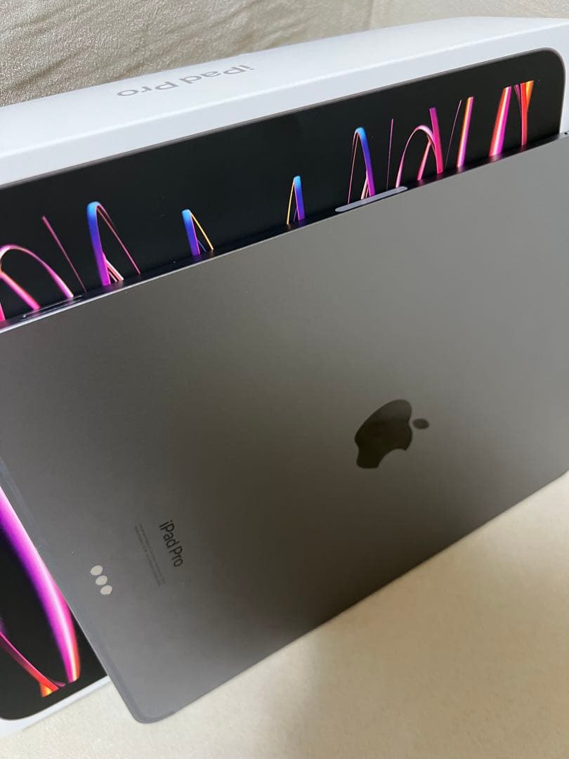 iPad Pro11インチ（第4世代）本体Wi-Fi＋Cellular