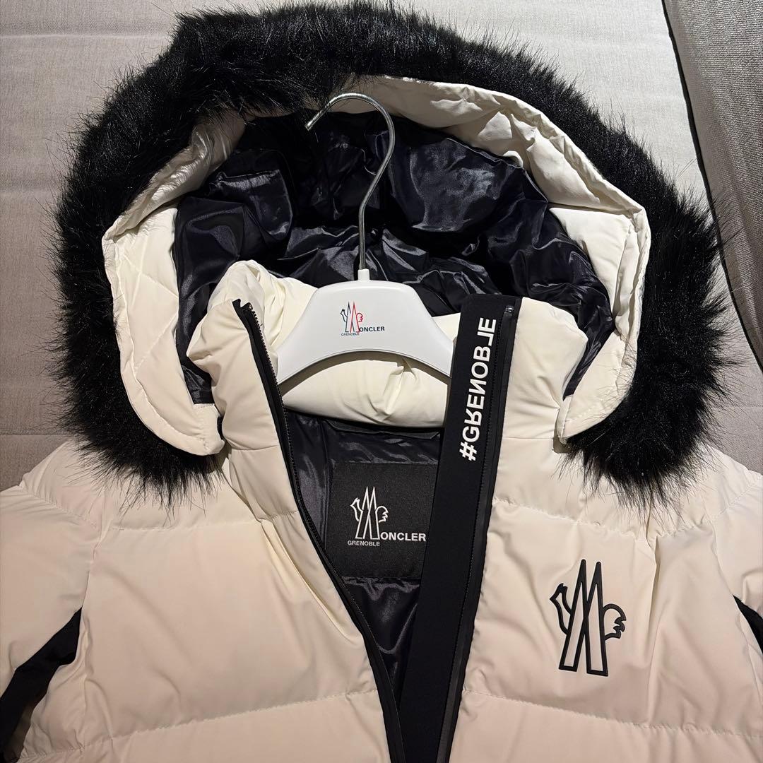 MONCLER⭐︎キッズスキーウェア上下セット ホワイト 10Aサイズ