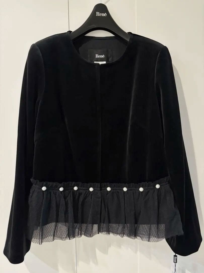 ▪️新品・未着用▪️Rene 黒　ベロア　ジャケット　パール　36▪️ルネ