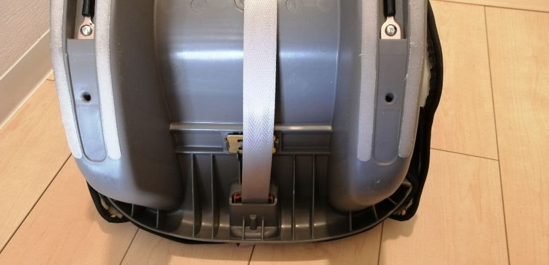 Combi チャイルドシート ミニマグランデ エッグショック UF CV-01X