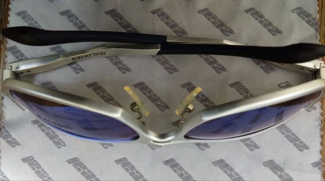 Zeal TALEX サングラス ケース付き