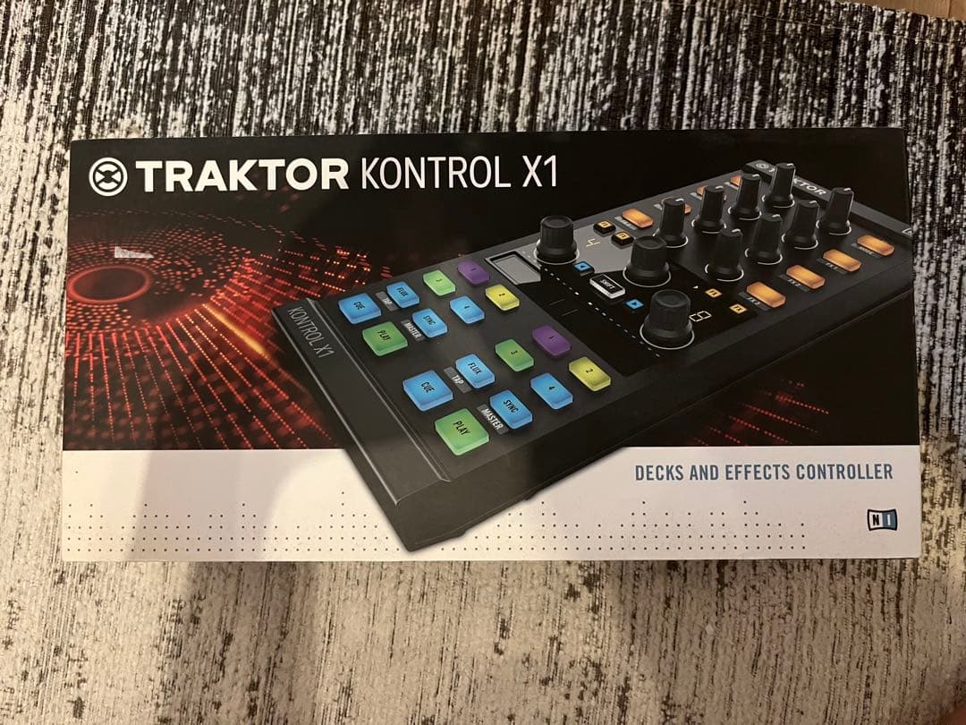 DJ機材 TRAKTOR KONTROL X1 MK2