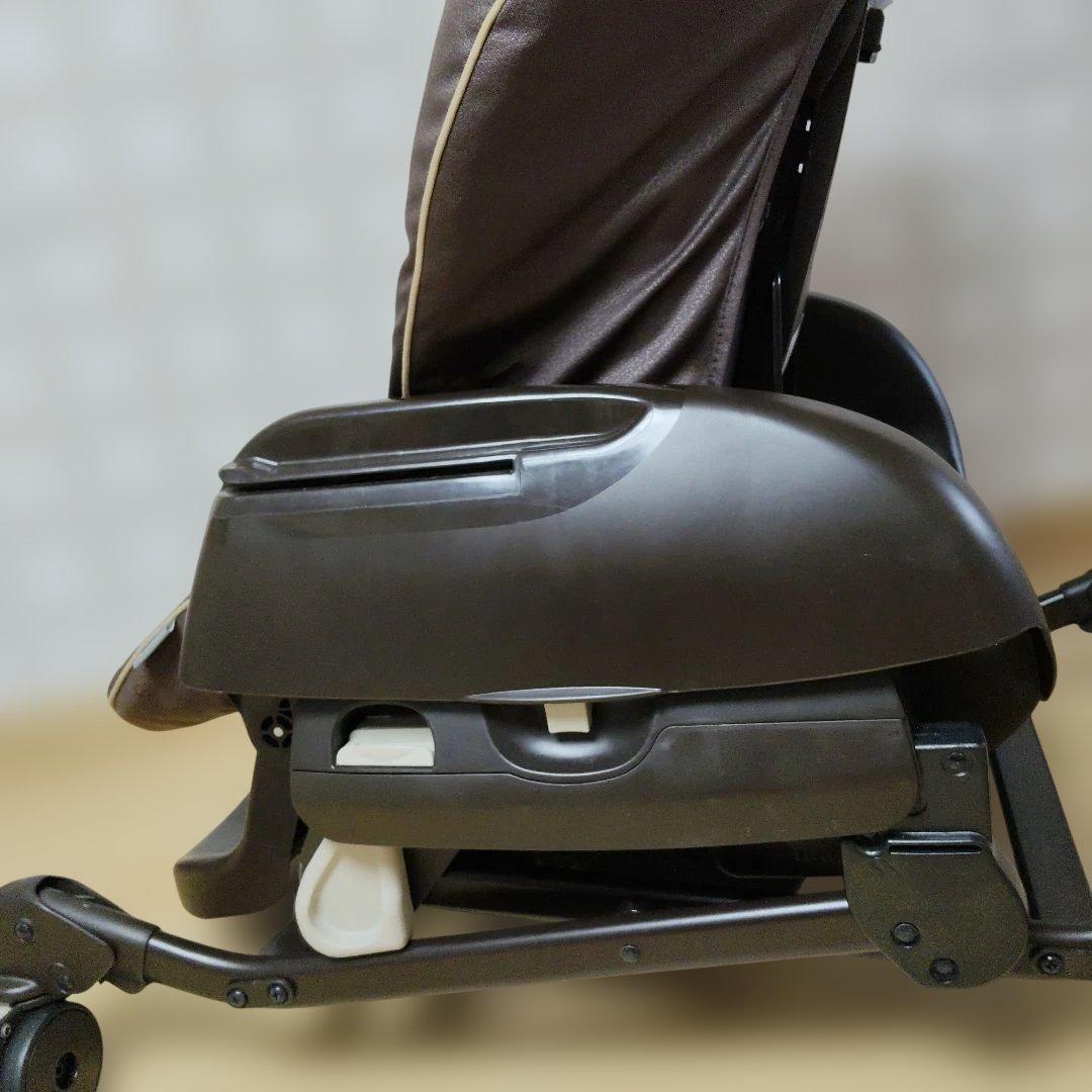 ネムリラオートスイング　コンビ　ハイローチェア