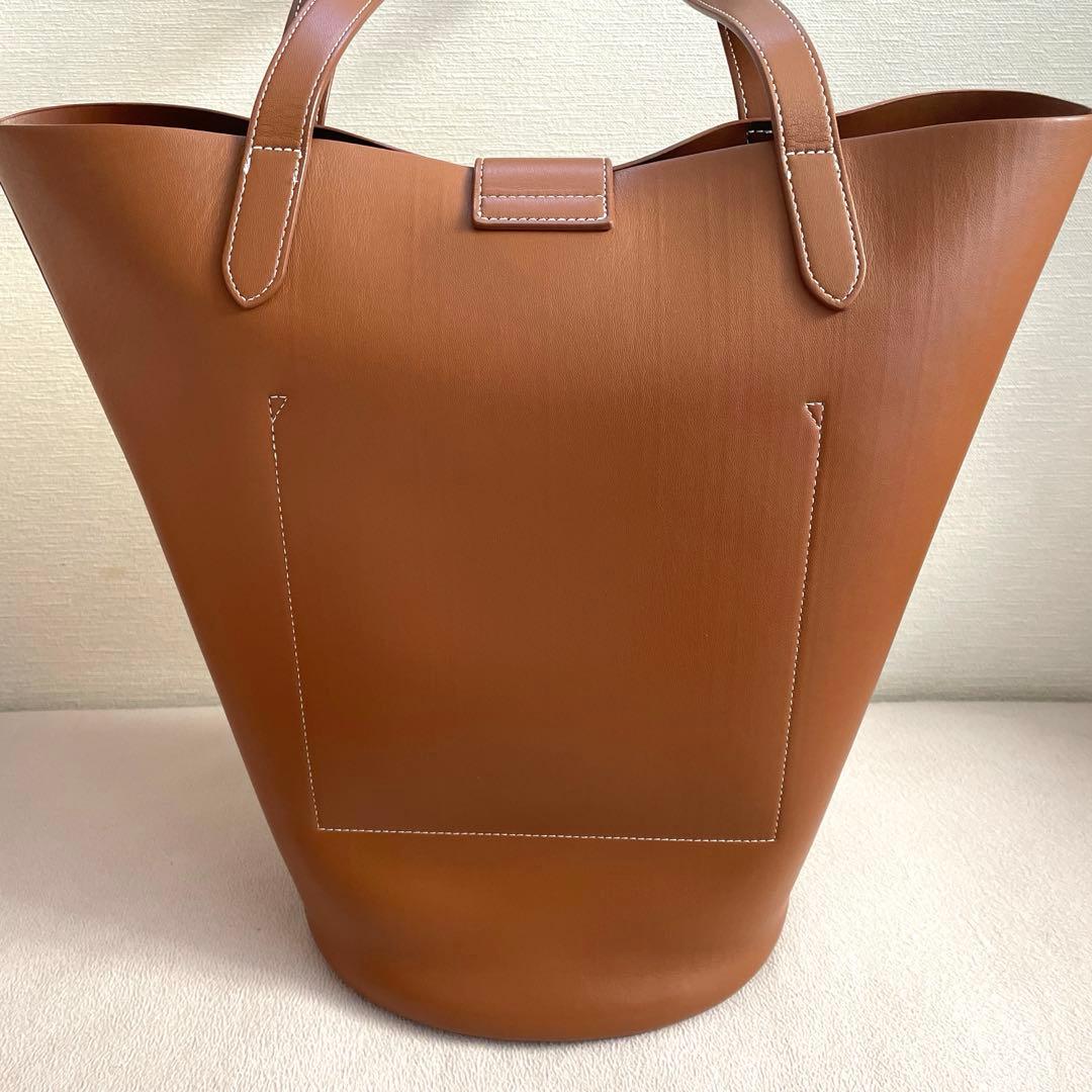 &MyuQERA アンドミューク ショルダーバッグ